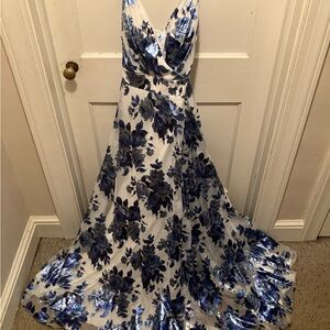 Elegant Blue Floral Women's Dress